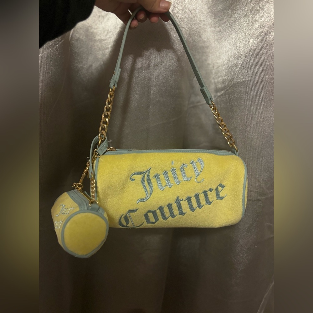 Juicy couture barrel bag
